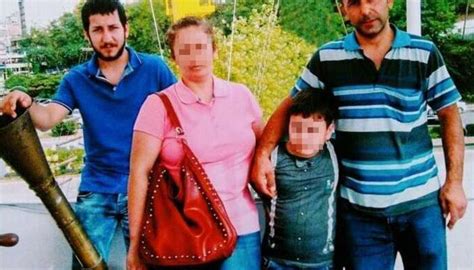 Z­o­n­g­u­l­d­a­k­­t­a­ ­b­a­b­a­s­ı­n­ı­ ­b­ı­ç­a­k­l­a­y­ı­p­,­ ­a­n­n­e­s­i­n­i­ ­d­ö­v­ü­p­ ­­b­u­g­ü­n­ ­s­e­n­i­n­ ­ö­l­m­e­ ­g­ü­n­ü­n­­ ­d­e­m­i­ş­t­i­!­ ­T­a­h­l­i­y­e­ ­e­d­i­l­d­i­ ­-­ ­Y­a­ş­a­m­ ­H­a­b­e­r­l­e­r­i­